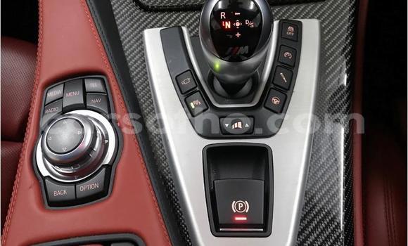 Sayi Na hannu BMW M6 Red Mota in Roma a Maseru Sayi Na hannu BMW M6 Red Mota in Roma a Maseru