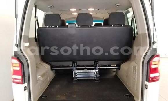 Acheter Occasion Voiture Volkswagen Transporter Blanc à Maseru, Maseru Acheter Occasion Voiture Volkswagen Transporter Blanc à Maseru, Maseru
