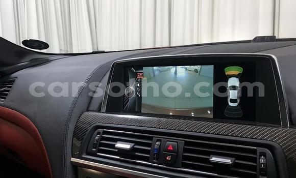 Sayi Na hannu BMW M6 Red Mota in Roma a Maseru Sayi Na hannu BMW M6 Red Mota in Roma a Maseru