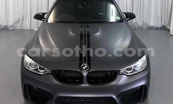Sayi Na hannu BMW M4 Black Mota in Roma a Maseru Sayi Na hannu BMW M4 Black Mota in Roma a Maseru