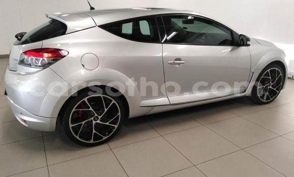 Acheter Occasion Voiture Renault Megane RS Gris à Maseru, Maseru Acheter Occasion Voiture Renault Megane RS Gris à Maseru, Maseru