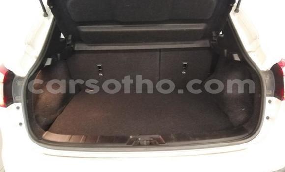 Acheter Occasion Voiture Nissan Qashqai Blanc à Maseru, Maseru Acheter Occasion Voiture Nissan Qashqai Blanc à Maseru, Maseru