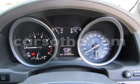 Sayi Na hannu Toyota Land Cruiser White Mota in Maseru a Maseru Sayi Na hannu Toyota Land Cruiser White Mota in Maseru a Maseru