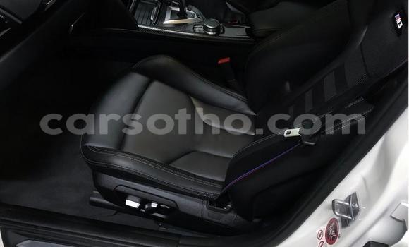اشتري مستعمل BMW M6 White سيارة في Roma في Maseru اشتري مستعمل BMW M6 White سيارة في Roma في Maseru