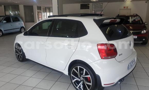 اشتري مستعمل Volkswagen Polo GTI White سيارة في Maseru في Maseru اشتري مستعمل Volkswagen Polo GTI White سيارة في Maseru في Maseru