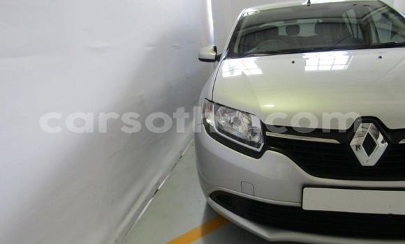 Sayi Na hannu Renault Sandero Silver Mota in Roma a Maseru