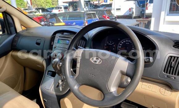 اشتري مستعمل Hyundai H1 White سيارة في Maseru في Maseru اشتري مستعمل Hyundai H1 White سيارة في Maseru في Maseru