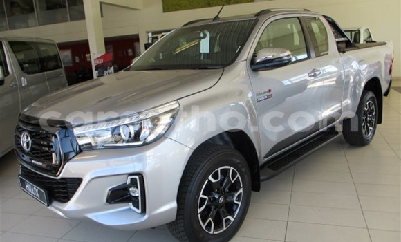 اشتري مستعمل Toyota Hilux Silver سيارة في Import - Dubai في Maseru اشتري مستعمل Toyota Hilux Silver سيارة في Import - Dubai في Maseru