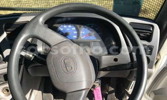 اشتري مستعمل Nissan UD Silver شاحنة في Import - Dubai في Maseru اشتري مستعمل Nissan UD Silver شاحنة في Import - Dubai في Maseru