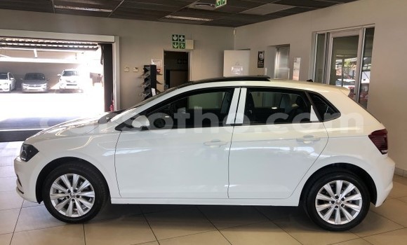 اشتري مستعمل Volkswagen Polo White سيارة في Maseru في Maseru اشتري مستعمل Volkswagen Polo White سيارة في Maseru في Maseru
