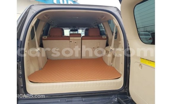 Sayi Imported Toyota Prado Other Mota in Import - Dubai a Maseru Sayi Imported Toyota Prado Other Mota in Import - Dubai a Maseru