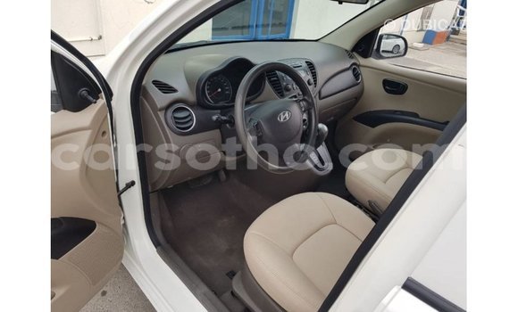 Acheter Import Voiture Hyundai i10 Blanc à Import - Dubai, Maseru Acheter Import Voiture Hyundai i10 Blanc à Import - Dubai, Maseru