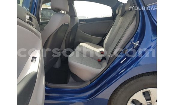 Acheter Import Voiture Hyundai Accent Bleu à Import - Dubai, Maseru Acheter Import Voiture Hyundai Accent Bleu à Import - Dubai, Maseru