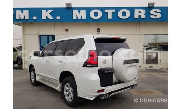Sayi Imported Toyota Prado White Mota in Import - Dubai a Maseru Sayi Imported Toyota Prado White Mota in Import - Dubai a Maseru