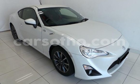 Acheter Occasion Voiture Toyota GT86 Blanc à Maseru, Maseru Acheter Occasion Voiture Toyota GT86 Blanc à Maseru, Maseru
