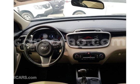 Sayi Imported Kia Sorento Red Mota in Import - Dubai a Maseru Sayi Imported Kia Sorento Red Mota in Import - Dubai a Maseru