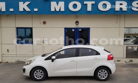 Sayi Imported Kia Rio White Mota in Import - Dubai a Maseru Sayi Imported Kia Rio White Mota in Import - Dubai a Maseru