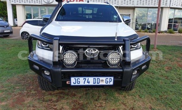 Acheter Occasion Voiture Toyota Hilux Blanc à Maseru, Maseru Acheter Occasion Voiture Toyota Hilux Blanc à Maseru, Maseru