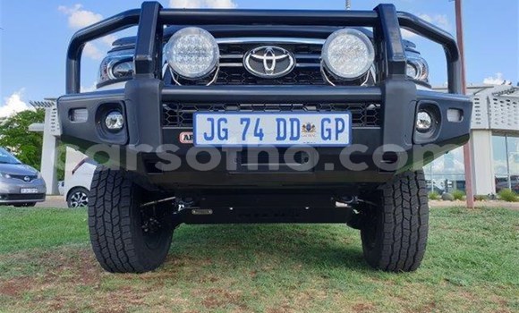 Acheter Occasion Voiture Toyota Hilux Blanc à Maseru, Maseru Acheter Occasion Voiture Toyota Hilux Blanc à Maseru, Maseru
