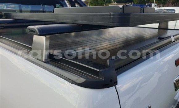 Acheter Occasion Voiture Toyota Hilux Blanc à Maseru, Maseru Acheter Occasion Voiture Toyota Hilux Blanc à Maseru, Maseru