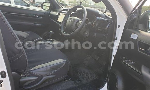 Acheter Occasion Voiture Toyota Hilux Blanc à Maseru, Maseru Acheter Occasion Voiture Toyota Hilux Blanc à Maseru, Maseru
