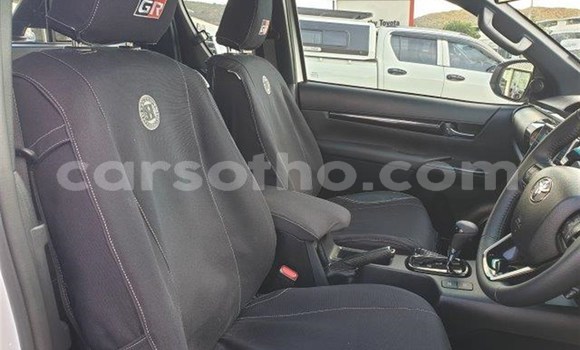Acheter Occasion Voiture Toyota Hilux Blanc à Maseru, Maseru Acheter Occasion Voiture Toyota Hilux Blanc à Maseru, Maseru
