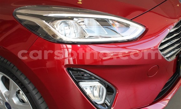 Acheter Occasion Voiture Ford Fiesta Rouge à Import - Dubai, Maseru Acheter Occasion Voiture Ford Fiesta Rouge à Import - Dubai, Maseru