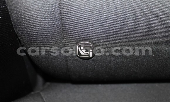 Acheter Occasion Voiture Ford Fiesta Rouge à Import - Dubai, Maseru Acheter Occasion Voiture Ford Fiesta Rouge à Import - Dubai, Maseru