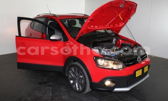 Acheter Occasion Voiture Volkswagen Polo Rouge à Maseru, Maseru Acheter Occasion Voiture Volkswagen Polo Rouge à Maseru, Maseru