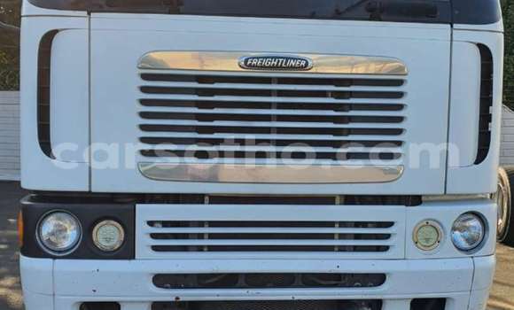 Acheter Occasion Utilitaire Caterpillar 120 Blanc à Maseru, Maseru Acheter Occasion Utilitaire Caterpillar 120 Blanc à Maseru, Maseru