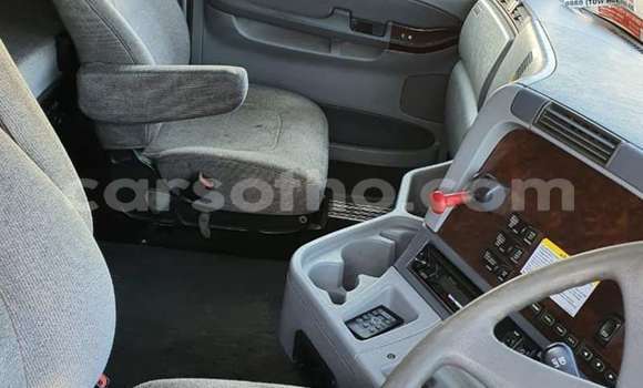 Acheter Occasion Utilitaire Caterpillar 120 Blanc à Maseru, Maseru Acheter Occasion Utilitaire Caterpillar 120 Blanc à Maseru, Maseru