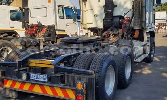 Acheter Occasion Utilitaire Caterpillar 120 Blanc à Maseru, Maseru Acheter Occasion Utilitaire Caterpillar 120 Blanc à Maseru, Maseru