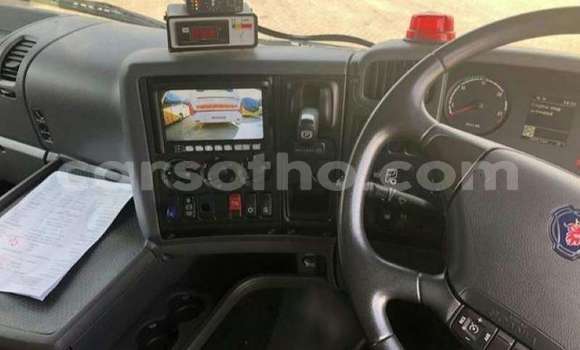 Acheter Occasion Utilitaire Scania R420 Blanc à Maputsoe, Leribe Acheter Occasion Utilitaire Scania R420 Blanc à Maputsoe, Leribe