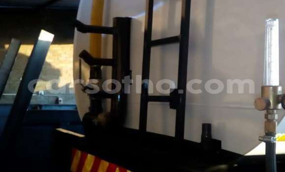 Acheter Occasion Utilitaire Scania Irizar Blanc à Maseru, Maseru Acheter Occasion Utilitaire Scania Irizar Blanc à Maseru, Maseru