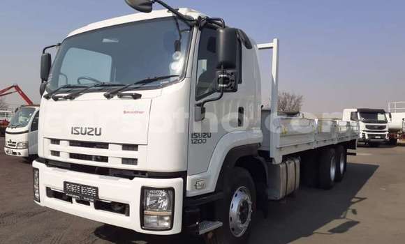 Acheter Occasion Utilitaire Isuzu FTR 850 Blanc à Maseru, Maseru Acheter Occasion Utilitaire Isuzu FTR 850 Blanc à Maseru, Maseru