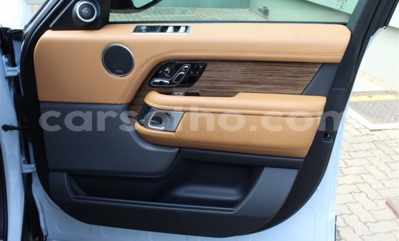 Acheter Occasion Voiture Land Rover Range Rover Blanc à Maseru, Maseru Acheter Occasion Voiture Land Rover Range Rover Blanc à Maseru, Maseru