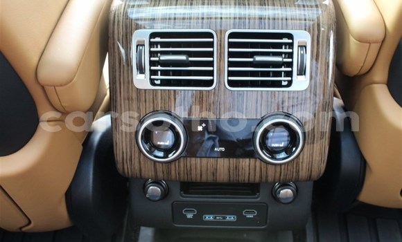 Acheter Occasion Voiture Land Rover Range Rover Blanc à Maseru, Maseru Acheter Occasion Voiture Land Rover Range Rover Blanc à Maseru, Maseru