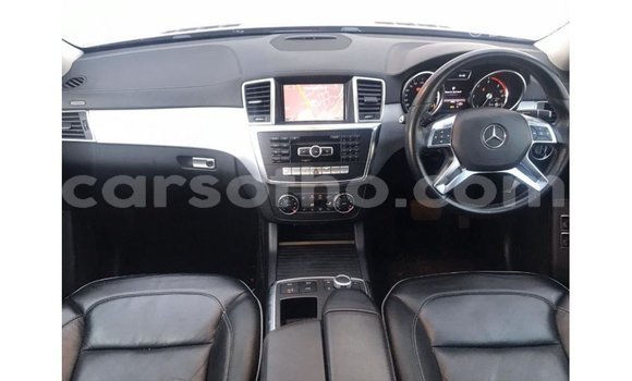Sayi Imported Mercedes-Benz GLE Black Mota in Import - Dubai a Maseru Sayi Imported Mercedes-Benz GLE Black Mota in Import - Dubai a Maseru