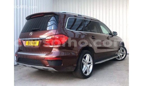 Sayi Imported Mercedes-Benz GLE Black Mota in Import - Dubai a Maseru Sayi Imported Mercedes-Benz GLE Black Mota in Import - Dubai a Maseru