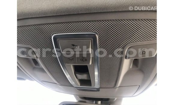 Sayi Imported Mercedes-Benz GLE Black Mota in Import - Dubai a Maseru Sayi Imported Mercedes-Benz GLE Black Mota in Import - Dubai a Maseru