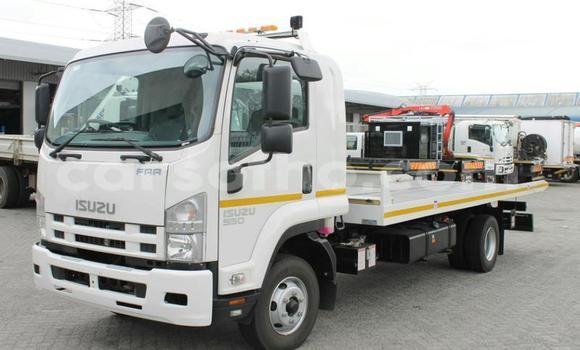 Buy Used Isuzu FVZ White Truck in Maseru in Maseru Buy Used Isuzu FVZ White Truck in Maseru in Maseru