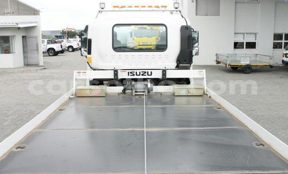 Buy Used Isuzu FVZ White Truck in Maseru in Maseru Buy Used Isuzu FVZ White Truck in Maseru in Maseru