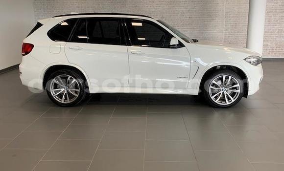 Acheter Occasion Voiture BMW X5 M Blanc à Maseru, Maseru Acheter Occasion Voiture BMW X5 M Blanc à Maseru, Maseru