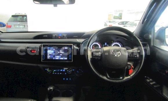 Acheter Occasion Voiture Toyota Hilux Blanc à Maseru, Maseru Acheter Occasion Voiture Toyota Hilux Blanc à Maseru, Maseru