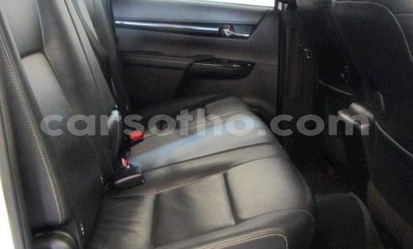Acheter Occasion Voiture Toyota Hilux Blanc à Maseru, Maseru Acheter Occasion Voiture Toyota Hilux Blanc à Maseru, Maseru