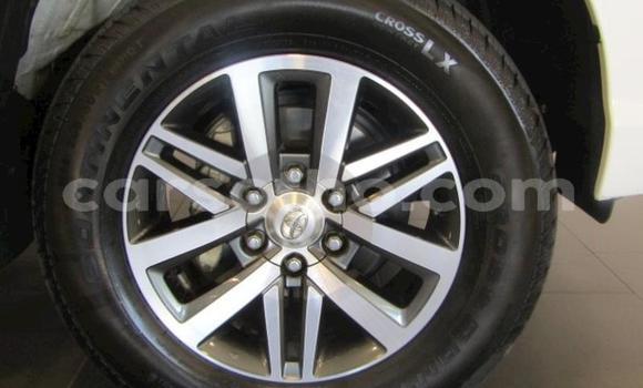 Acheter Occasion Voiture Toyota Hilux Blanc à Maseru, Maseru Acheter Occasion Voiture Toyota Hilux Blanc à Maseru, Maseru