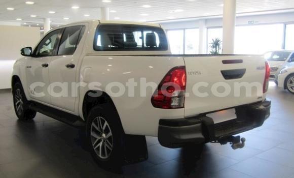 Acheter Occasion Voiture Toyota Hilux Blanc à Maseru, Maseru Acheter Occasion Voiture Toyota Hilux Blanc à Maseru, Maseru