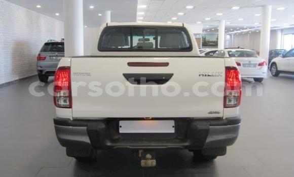Acheter Occasion Voiture Toyota Hilux Blanc à Maseru, Maseru Acheter Occasion Voiture Toyota Hilux Blanc à Maseru, Maseru