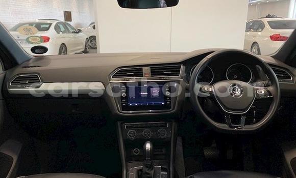 Acheter Occasion Voiture Volkswagen Tiguan Beige à Maseru, Maseru Acheter Occasion Voiture Volkswagen Tiguan Beige à Maseru, Maseru