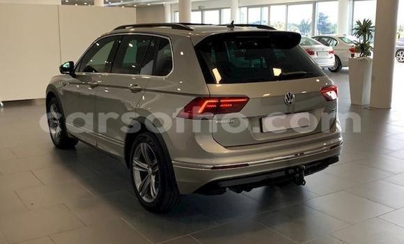 Acheter Occasion Voiture Volkswagen Tiguan Beige à Maseru, Maseru Acheter Occasion Voiture Volkswagen Tiguan Beige à Maseru, Maseru